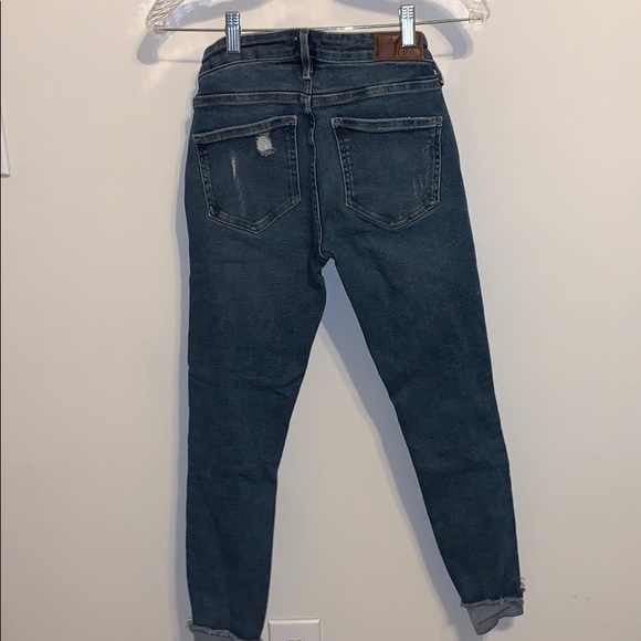 River Island distressed maternity Jeans - Picture 5 of 6